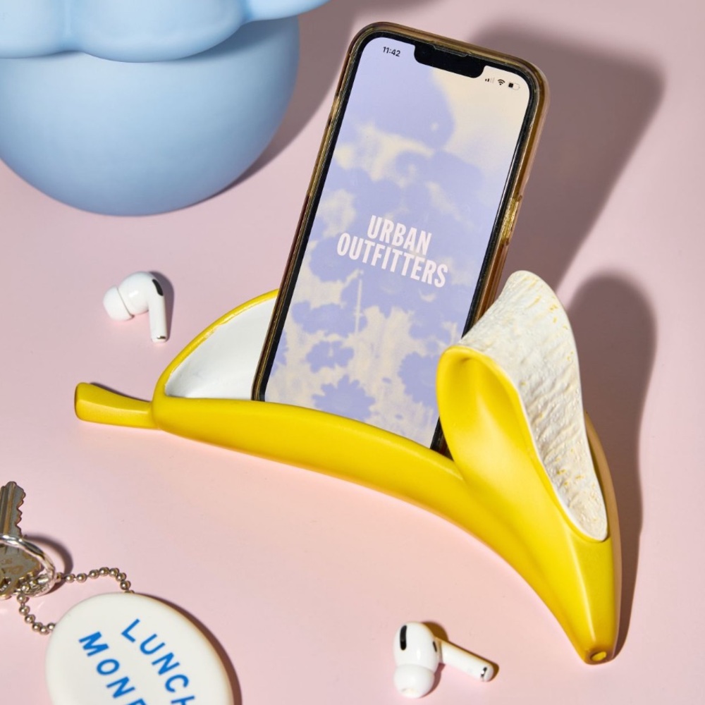Banana Shaped Soap Dish - Picture 2 of 2